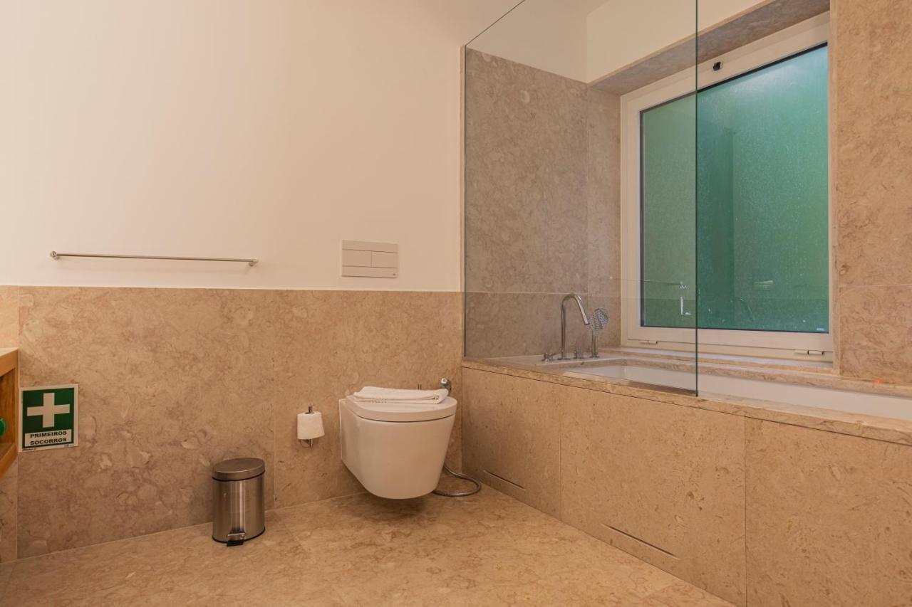 Upscale & Modern 2Bdr Apartment Lisboa Exterior foto